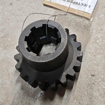 Шестерня Юмз Ведуча Редуктора Кпп 40-1701115 Z=19 15439 фото